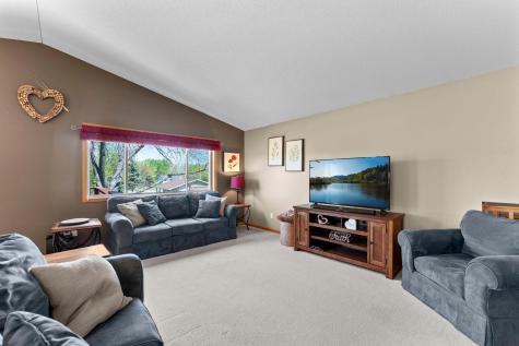 5916 Galaxy Road Saint Augusta MN 56301