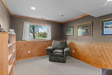5916 Galaxy Road Saint Augusta MN 56301