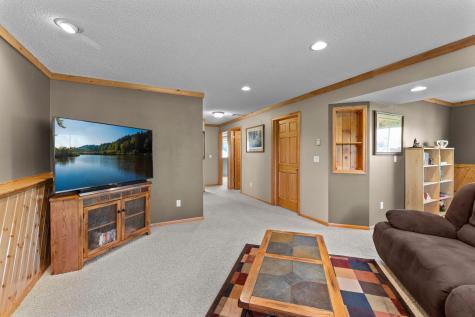 5916 Galaxy Road Saint Augusta MN 56301
