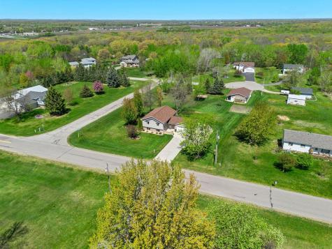 5916 Galaxy Road Saint Augusta MN 56301