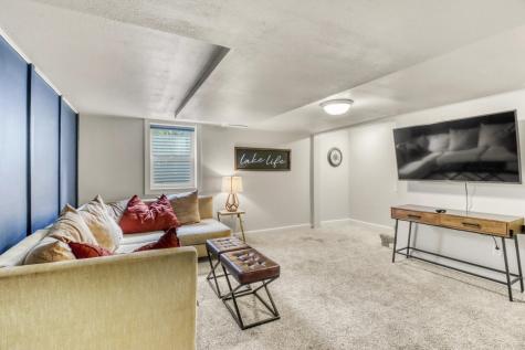 1104 W Lake Drive Detroit Lakes MN 56501