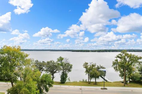 1104 W Lake Drive Detroit Lakes MN 56501