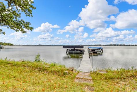 1104 W Lake Drive Detroit Lakes MN 56501