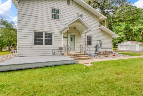 1104 W Lake Drive Detroit Lakes MN 56501