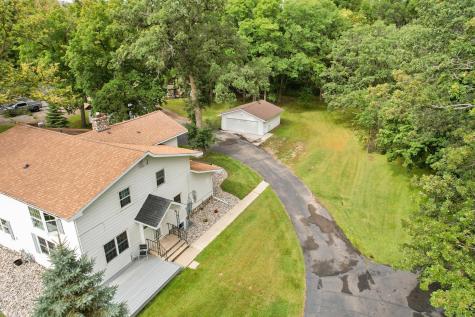 1104 W Lake Drive Detroit Lakes MN 56501