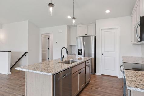 4944 River Oaks Road Rockford MN 55373