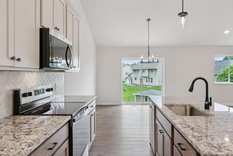 4944 River Oaks Road Rockford MN 55373