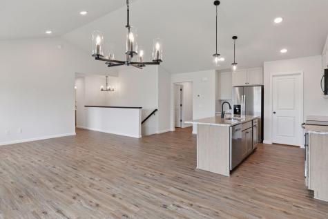 4944 River Oaks Road Rockford MN 55373