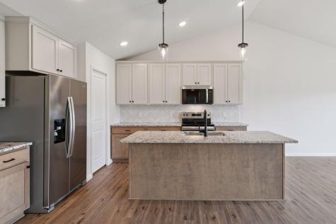 4944 River Oaks Road Rockford MN 55373