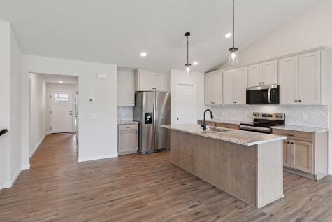 4944 River Oaks Road Rockford MN 55373
