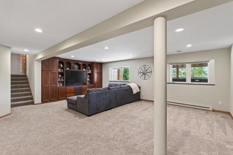 7148 Maryland Circle Savage MN 55378