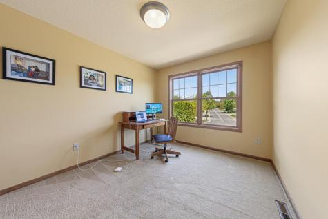 1904 Lake Drive Northfield MN 55057