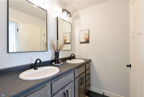 7358 30th Street S Fargo ND 58104