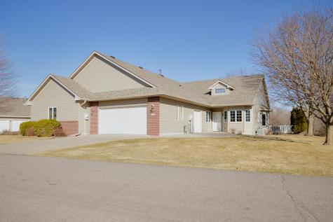 228 Goldfinch Lane Clearwater MN 55320