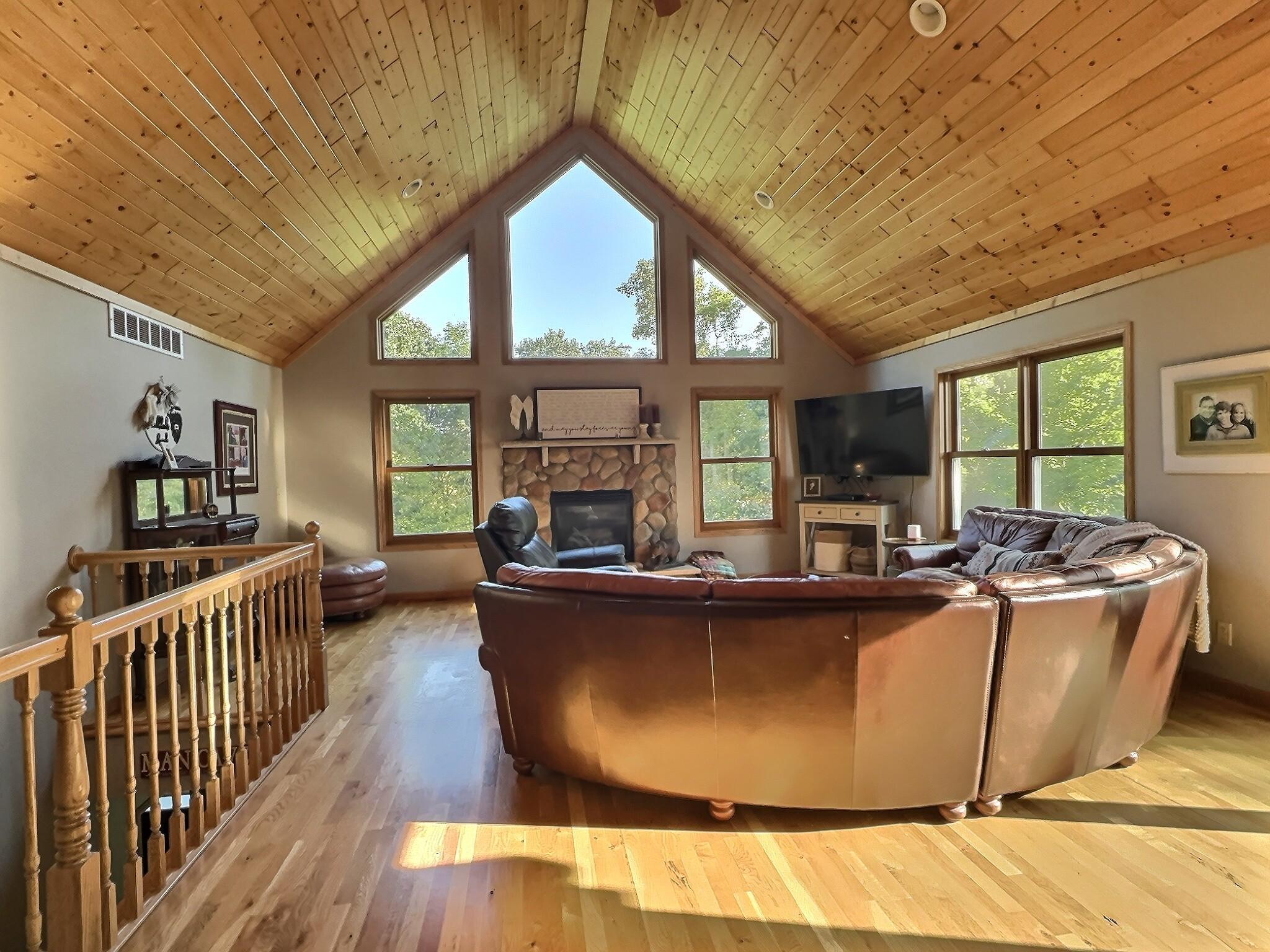 3665 Pleason Avenue NW Annandale MN 55302