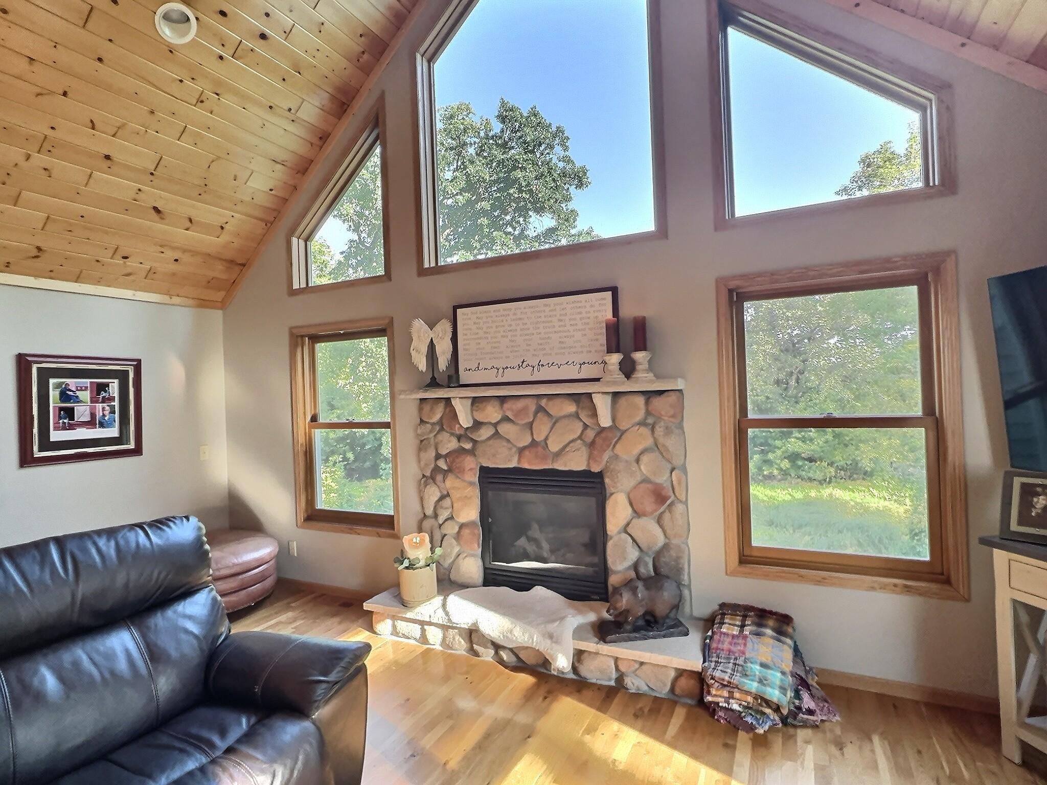 3665 Pleason Avenue NW Annandale MN 55302