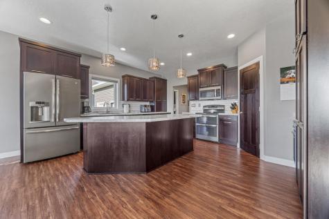 5932 Autumn Drive S Fargo ND 58104