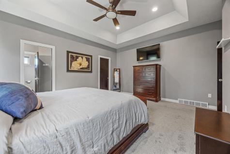 5932 Autumn Drive S Fargo ND 58104