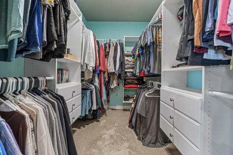 5932 Autumn Drive S Fargo ND 58104