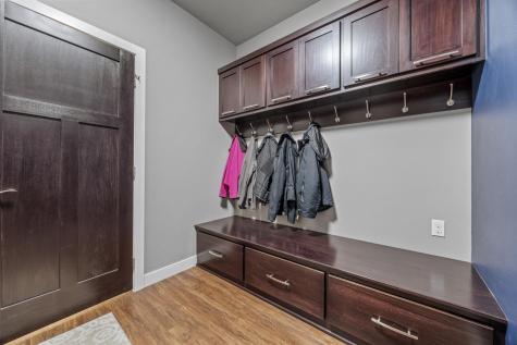 5932 Autumn Drive S Fargo ND 58104