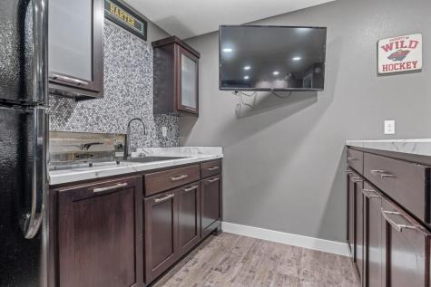 5932 Autumn Drive S Fargo ND 58104