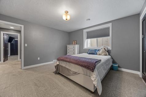 5932 Autumn Drive S Fargo ND 58104