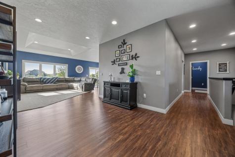 5932 Autumn Drive S Fargo ND 58104