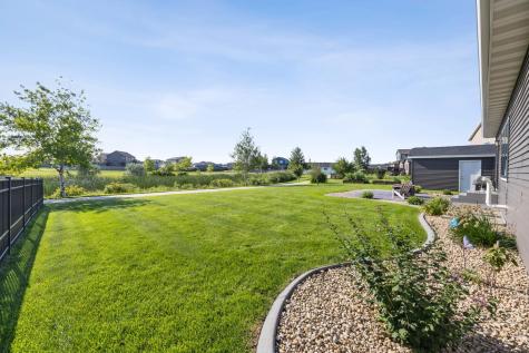 5932 Autumn Drive S Fargo ND 58104