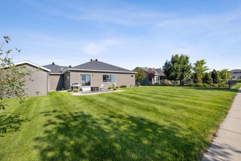 5932 Autumn Drive S Fargo ND 58104