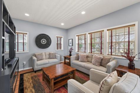 1109 Lawson Avenue E Saint Paul MN 55106