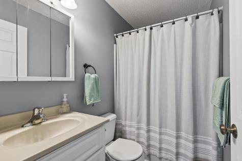 1109 Lawson Avenue E Saint Paul MN 55106