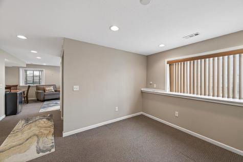 1109 Lawson Avenue E Saint Paul MN 55106