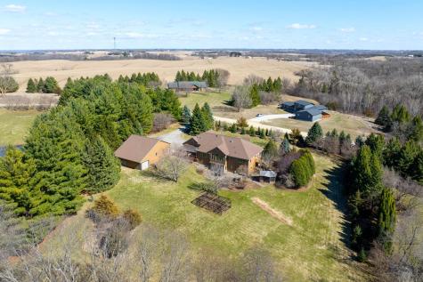 30915 Hay Creek Hills Drive Red Wing MN 55066