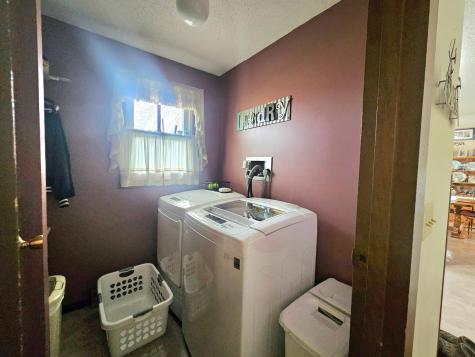 306 Enterprise Drive Mooreton ND 58061