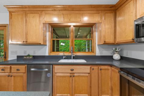 11305 Parkside Trail Dayton MN 55369