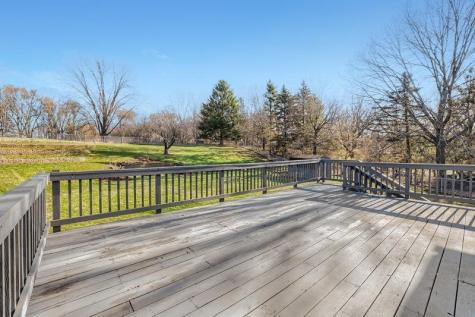 4668 Penkwe Way Eagan MN 55122