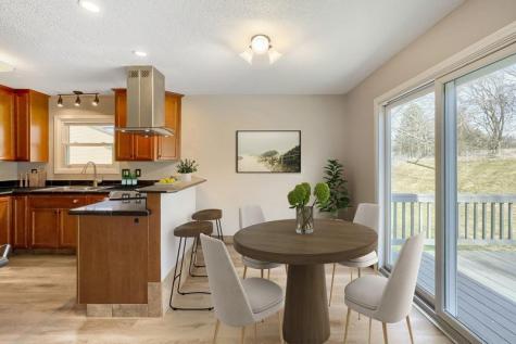 4668 Penkwe Way Eagan MN 55122