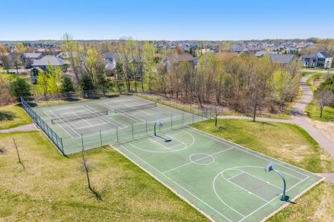 18724 65th Place N Maple Grove MN 55311