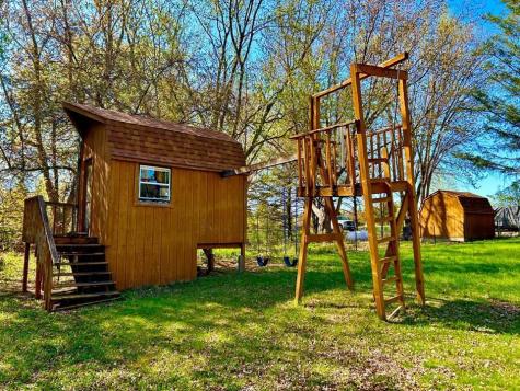 27306 289th Avenue Underwood MN 56586