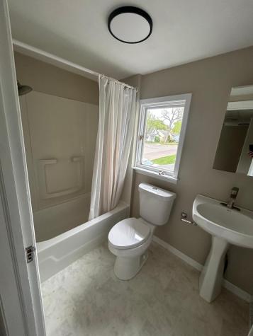 944 N Rosemary Avenue Fergus Falls MN 56537