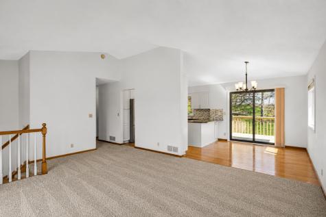 2916 Frank Street Maplewood MN 55109