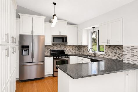 2916 Frank Street Maplewood MN 55109