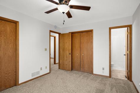 2916 Frank Street Maplewood MN 55109