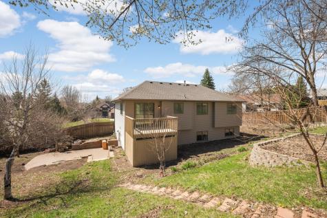 2916 Frank Street Maplewood MN 55109