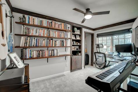 121 Courtland Street Excelsior MN 55331
