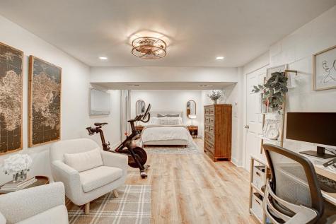 121 Courtland Street Excelsior MN 55331