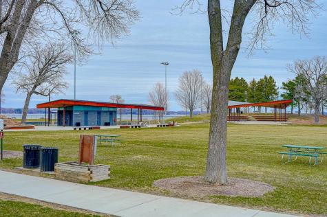 121 Courtland Street Excelsior MN 55331
