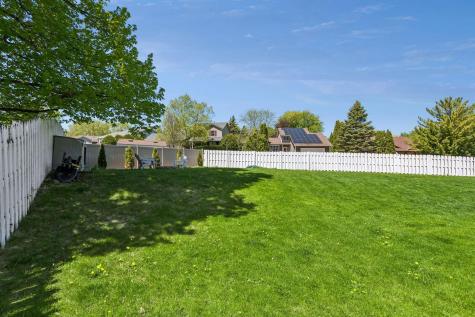 11283 49th Avenue N Plymouth MN 55442