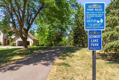 11283 49th Avenue N Plymouth MN 55442