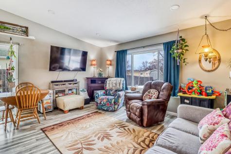 622 12th Avenue E West Fargo ND 58078